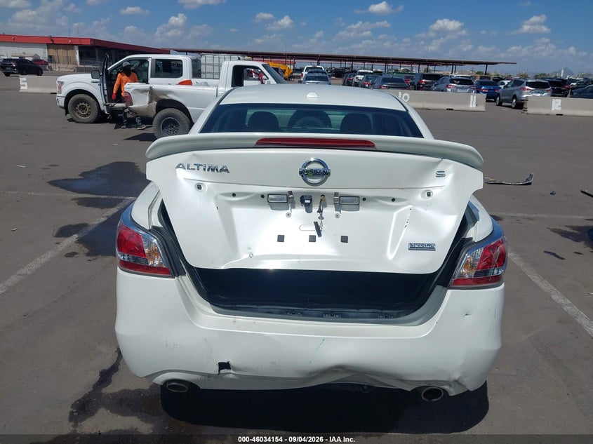 NISSAN ALTIMA 2015 VIN 1N4AL3AP7FC577680