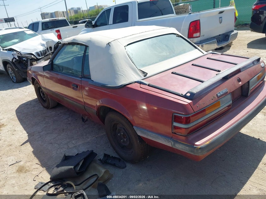 1986 FORD MUSTANG auction photo 3
