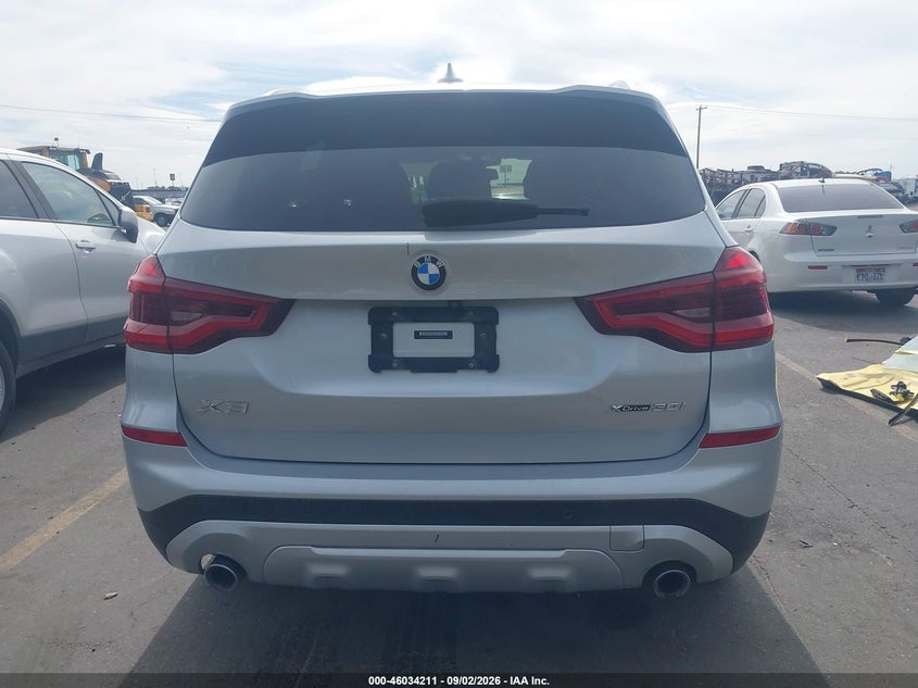 BMW X3 - zdjęcie 16