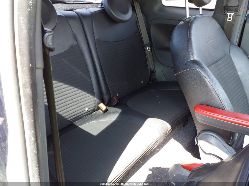 FIAT 500 2015 VIN 3C3CFFHH9FT667710