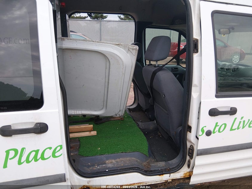 2010 FORD TRANSIT CONNECT auction photo 8