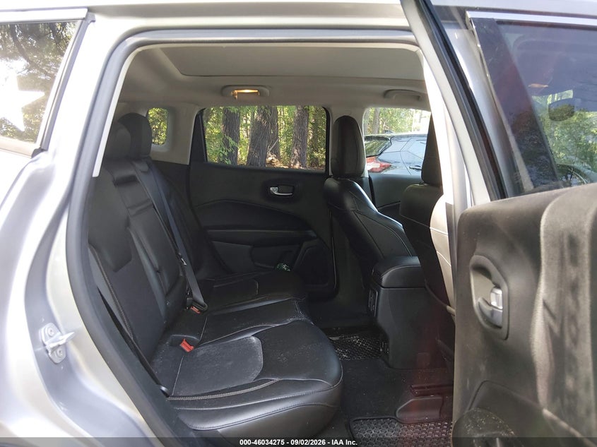 2018 JEEP COMPASS auction photo 8