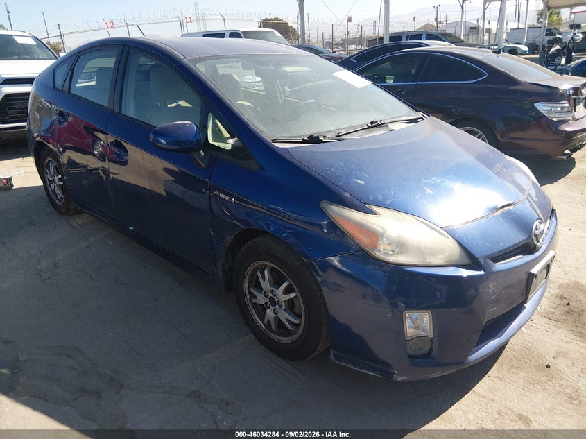 Vin: jtdkn3du9b5334820, lot: 46533703, toyota prius three 2011 img_1