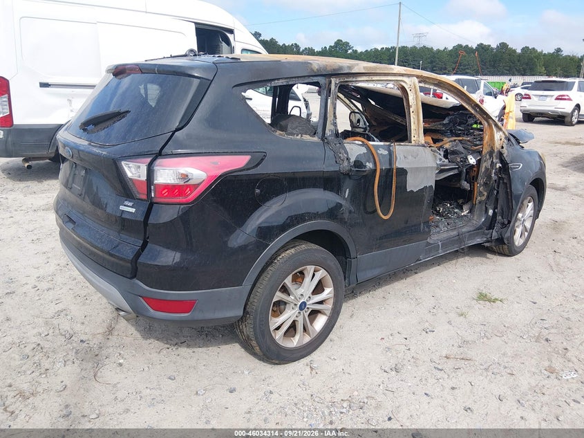 Vin: 1fmcu0gd3hue05117, lot: 46533733, ford escape se 20174