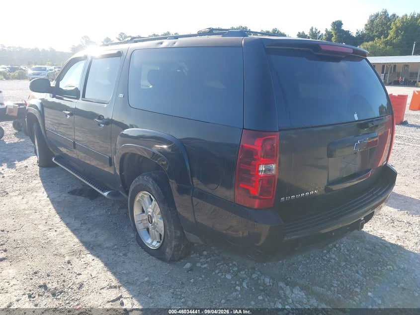 2010 CHEVROLET SUBURBAN 1500 auction photo 3
