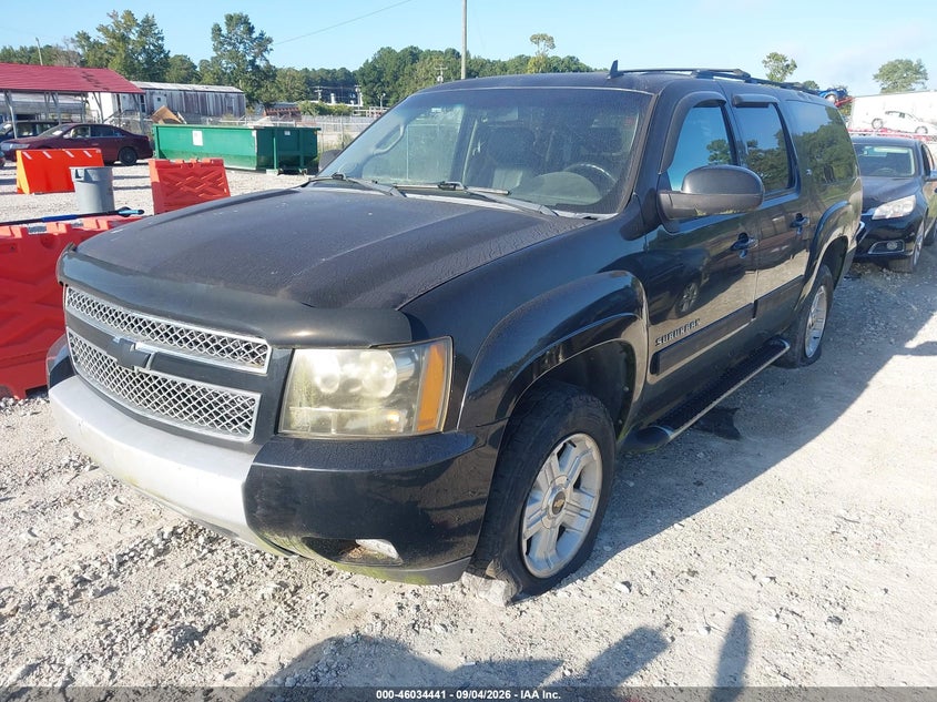 2010 CHEVROLET SUBURBAN 1500 auction photo 6