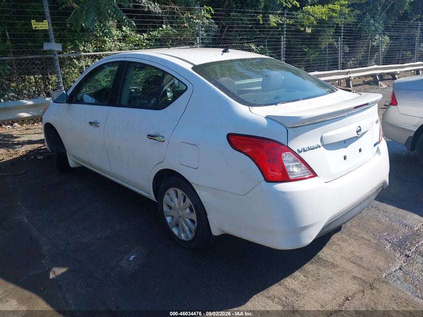 2015 NISSAN VERSA auction photo 3