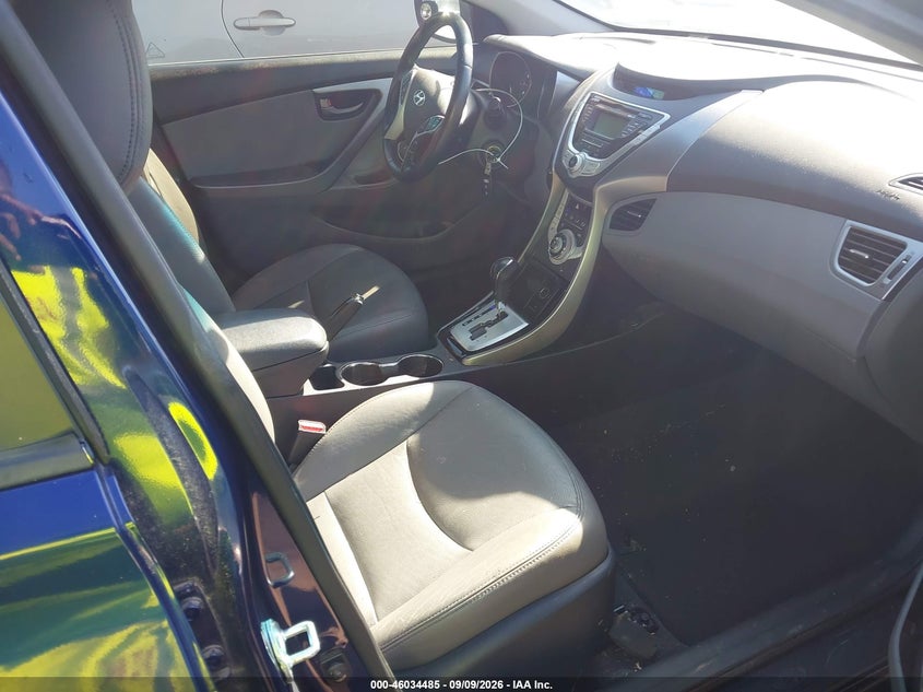 2012 HYUNDAI ELANTRA auction photo 5