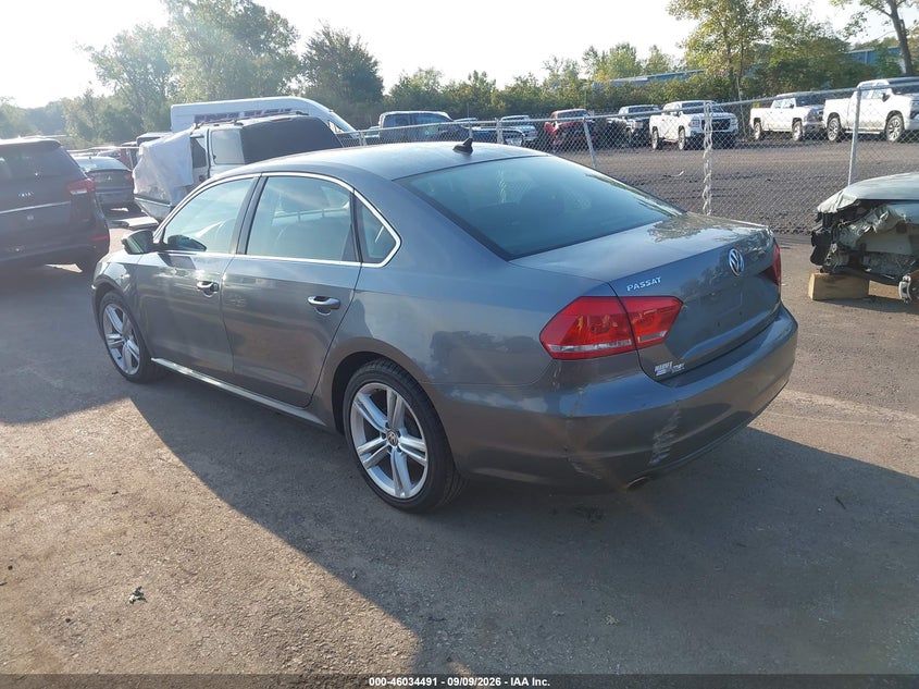 2014 VOLKSWAGEN PASSAT auction photo 3