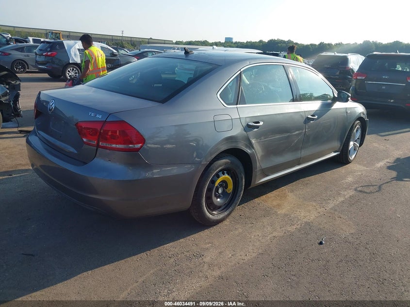 2014 VOLKSWAGEN PASSAT auction photo 4
