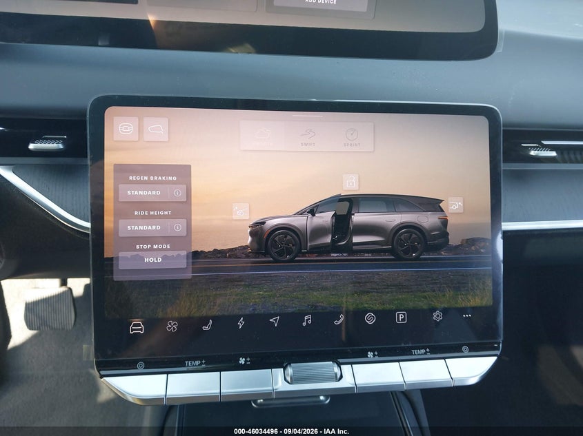 2026 LUCID GRAVITY TOURING · Photo 19