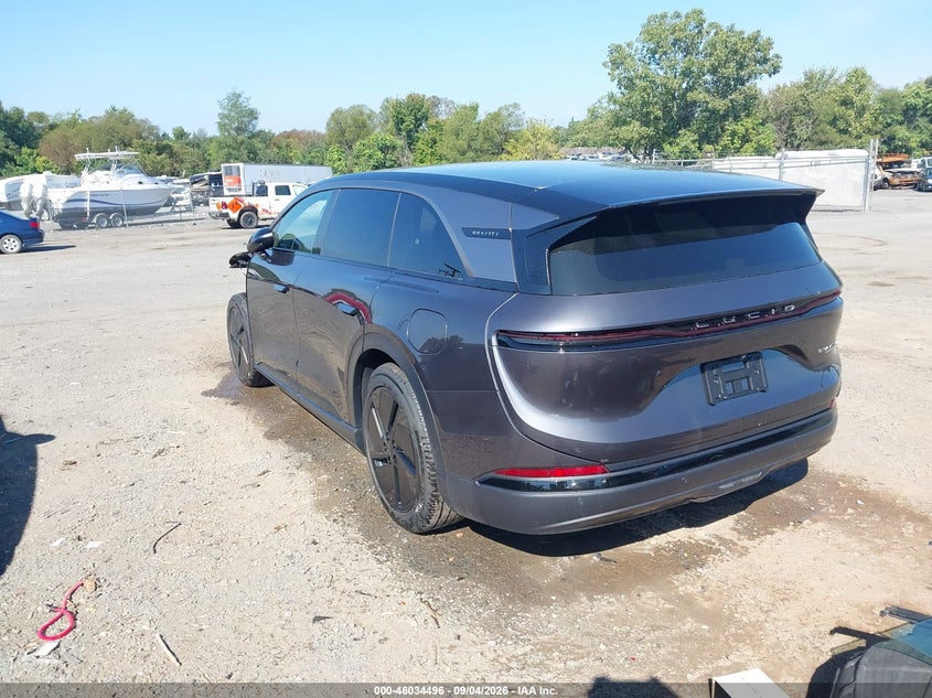 2026 LUCID GRAVITY TOURING · Photo 3