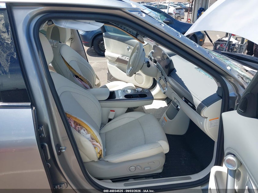 2025 GENESIS GV60 auction photo 5