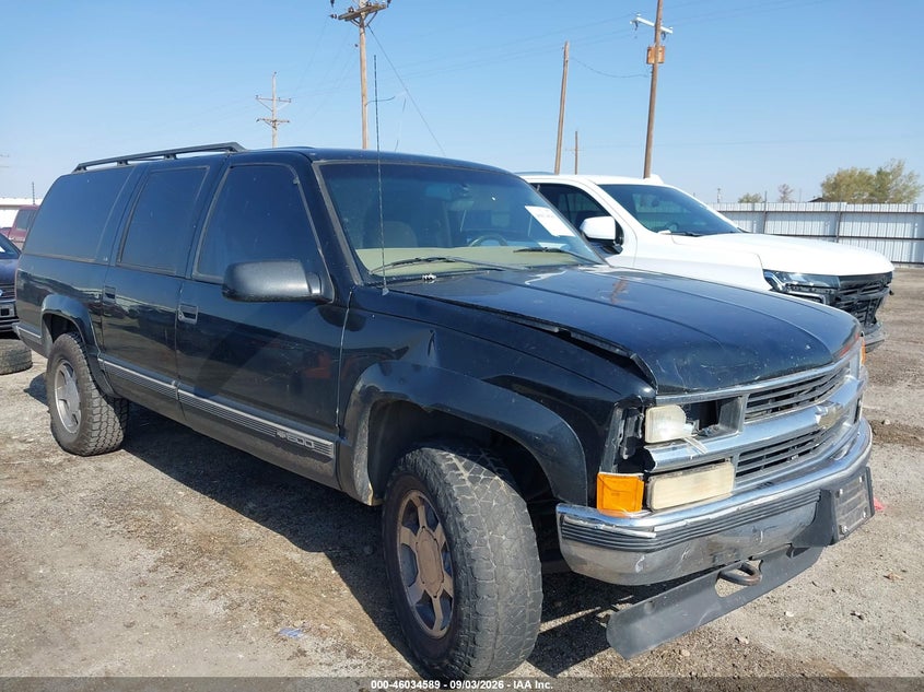1999 CHEVROLET SUBURBAN 1500 LT