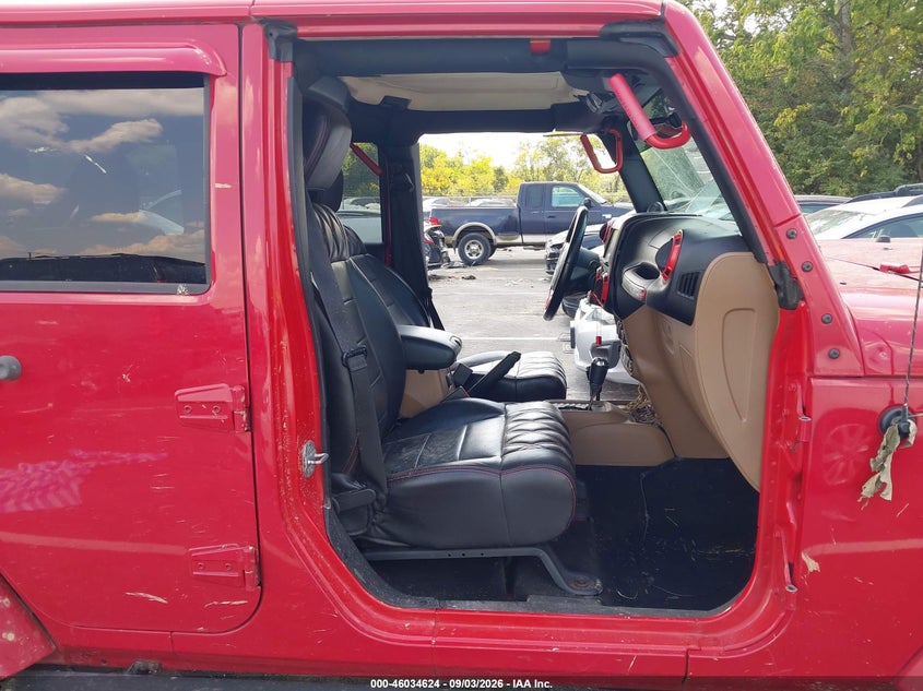 2011 JEEP WRANGLER UNLIMITED auction photo 5