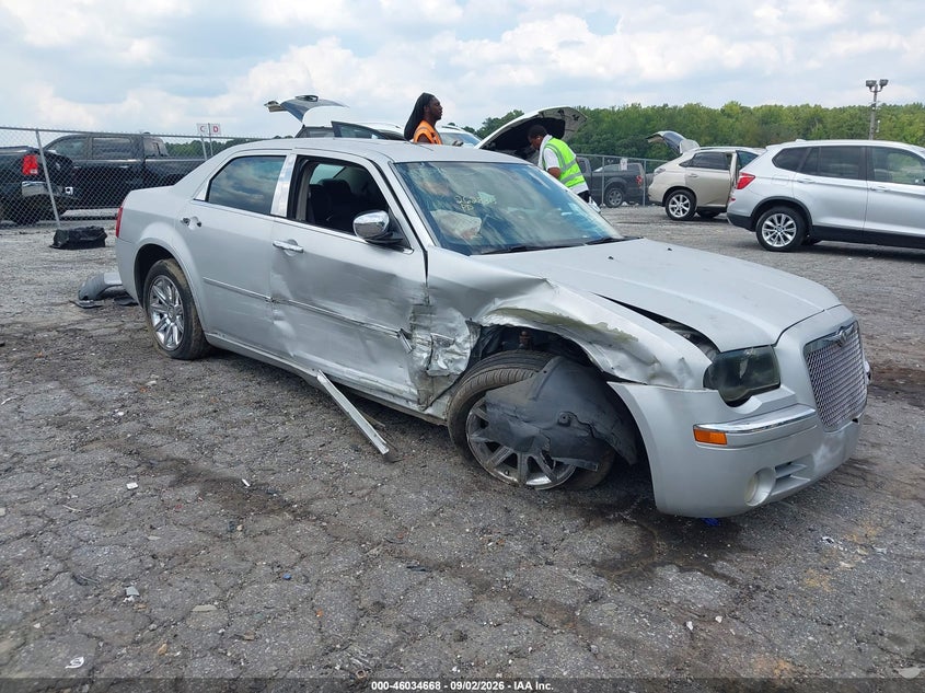 2005 CHRYSLER 300C auction photo 1