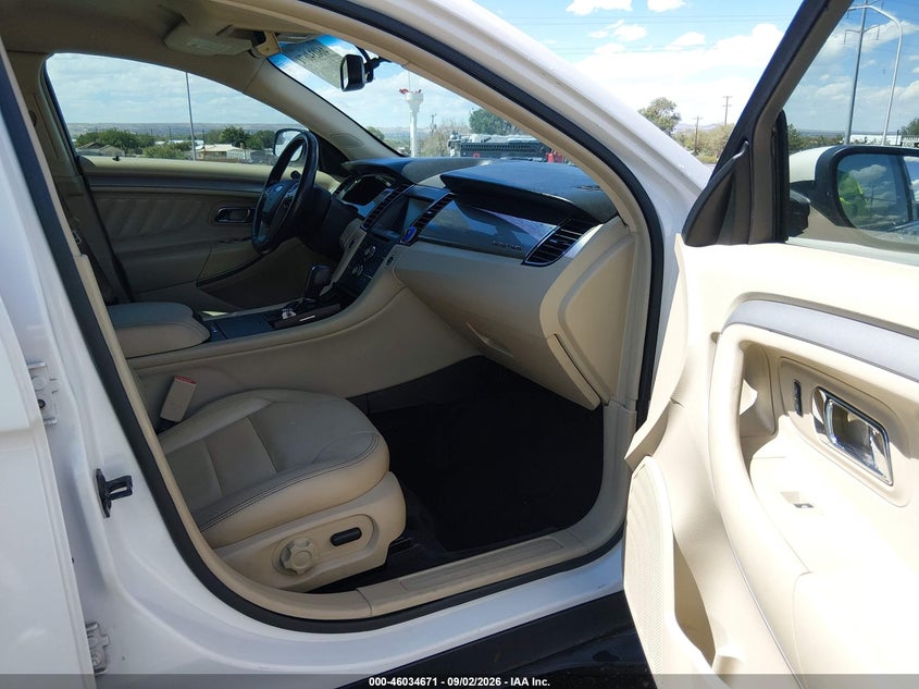 2015 FORD TAURUS auction photo 5