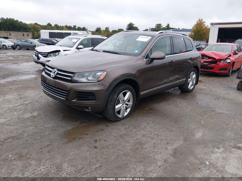 VOLKSWAGEN TOUAREG 2011 VIN WVGFK9BP2BD007297