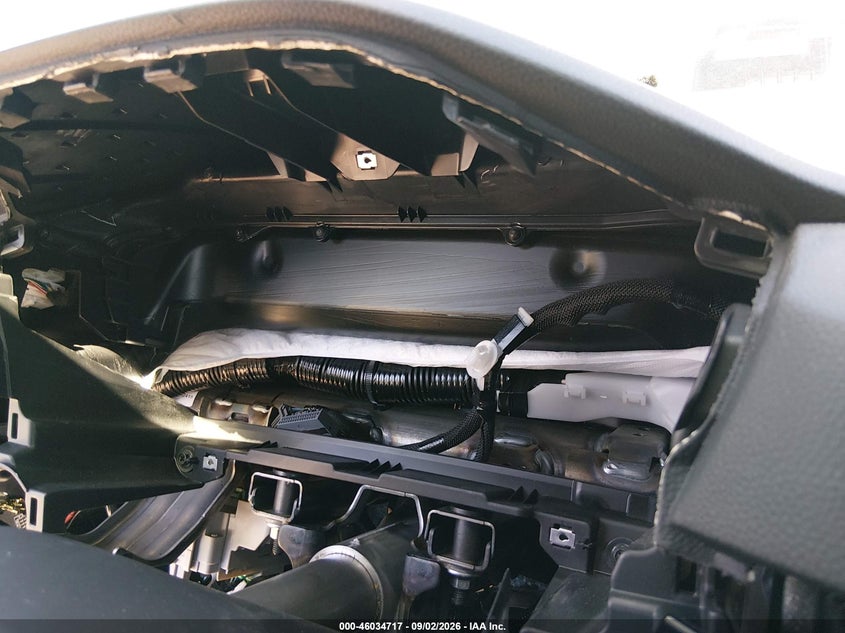 HONDA CR-V HYBRID 2024 VIN 2HKRS6H97RH807929