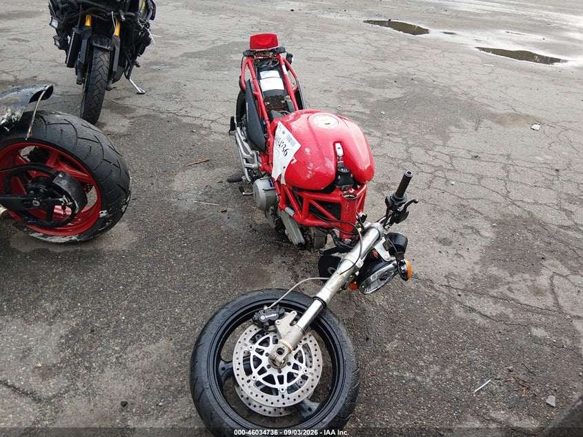 DUCATI M600 2005