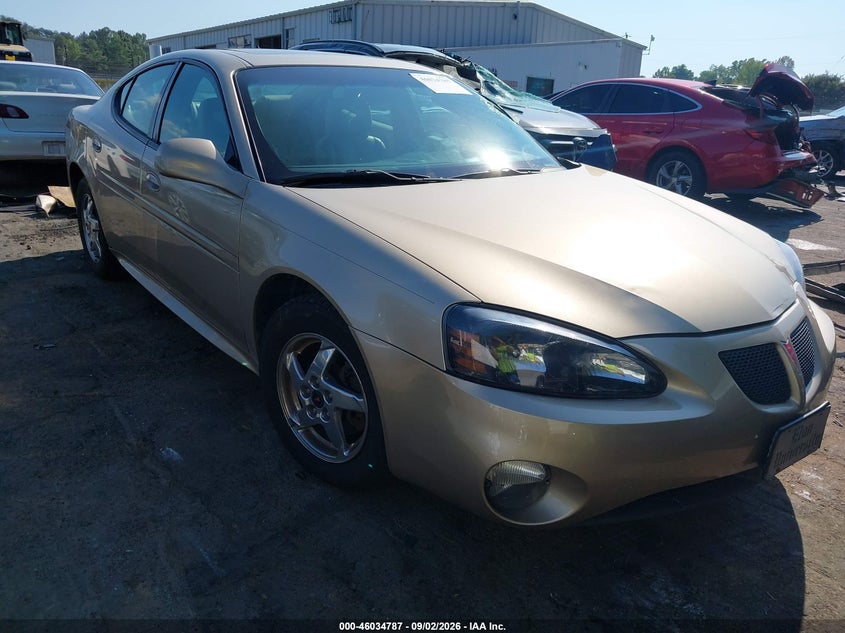 2004 PONTIAC GRAND PRIX GT2