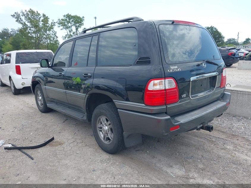 2001 LEXUS LX 470 auction photo 3