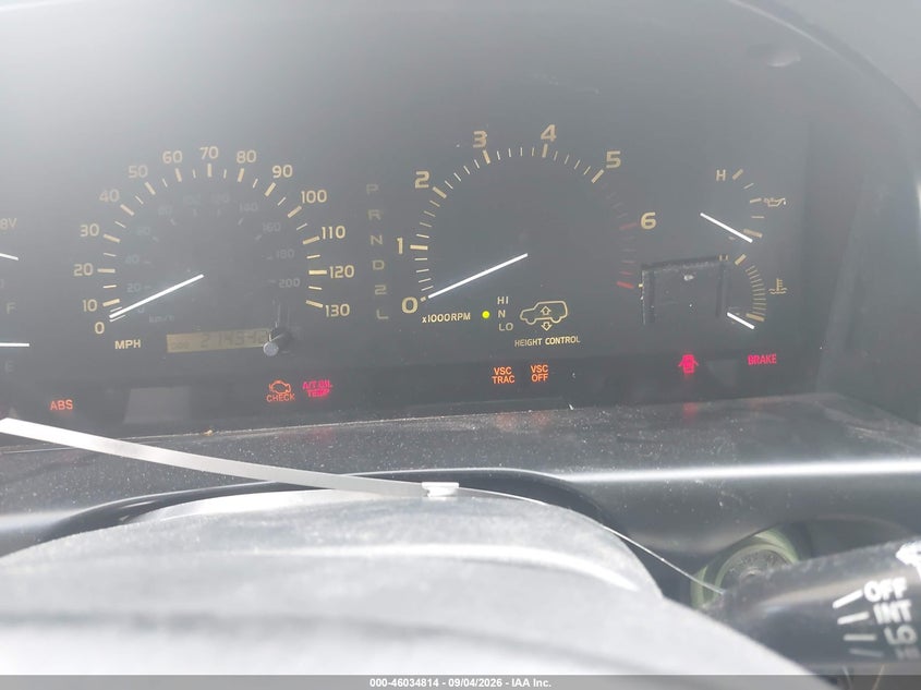 2001 LEXUS LX 470 auction photo 7