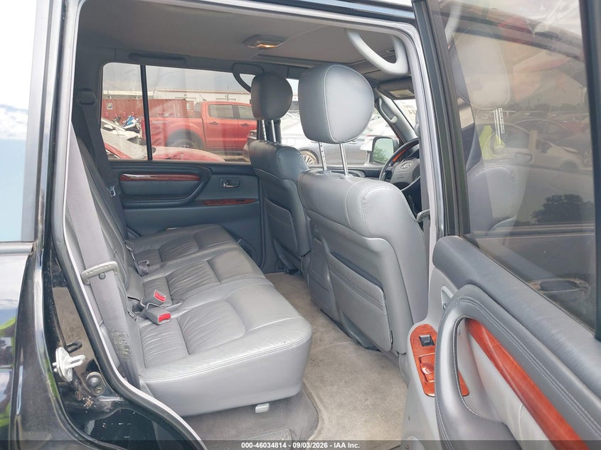 2001 LEXUS LX 470 auction photo 8