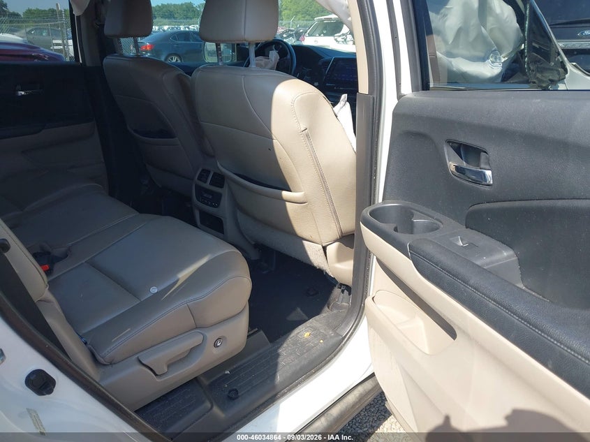 HONDA PILOT 2016 VIN 5FNYF5H59GB036988