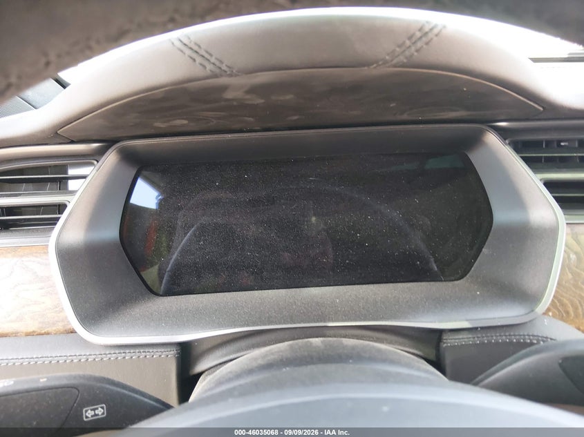 TESLA MODEL X - zdjęcie 7