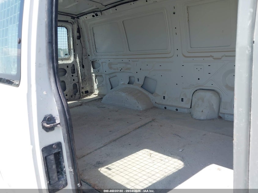 2014 FORD E-250 auction photo 8