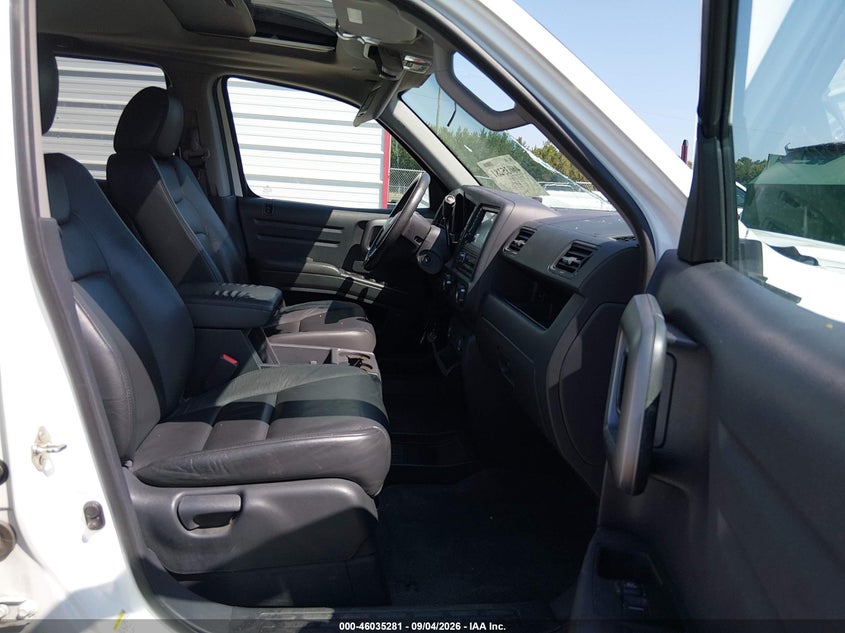 2014 HONDA RIDGELINE auction photo 5