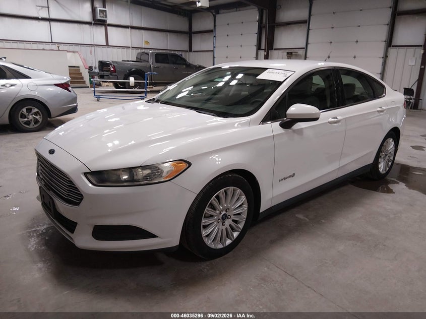 2015 FORD FUSION HYBRID auction photo 2
