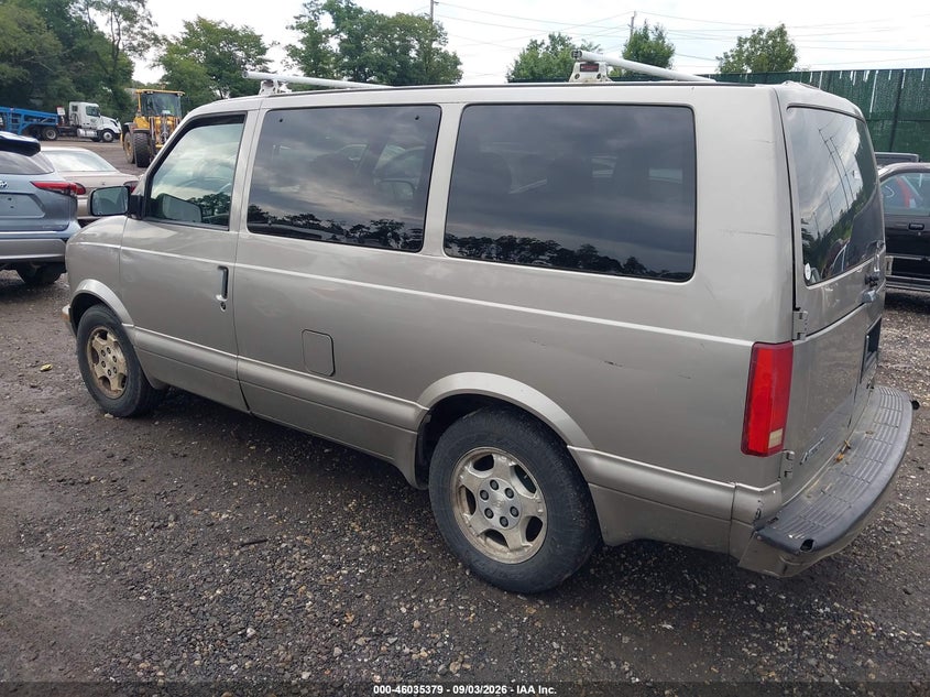 2004 CHEVROLET ASTRO auction photo 3
