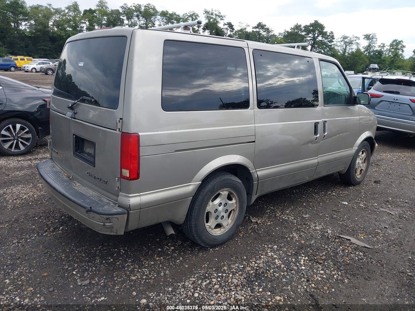2004 CHEVROLET ASTRO auction photo 4