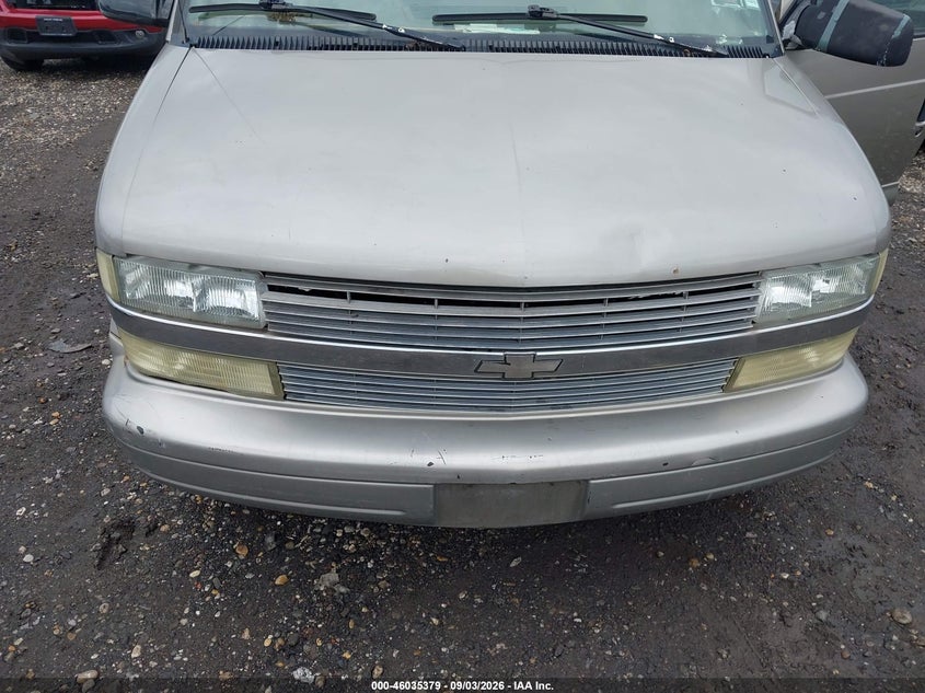 2004 CHEVROLET ASTRO auction photo 6