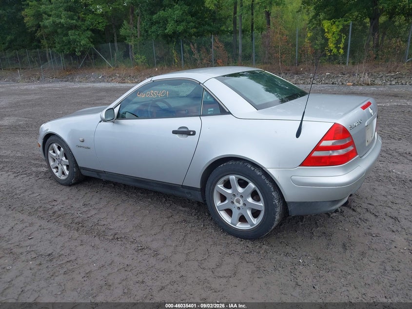 2000 MERCEDES-BENZ SLK auction photo 3