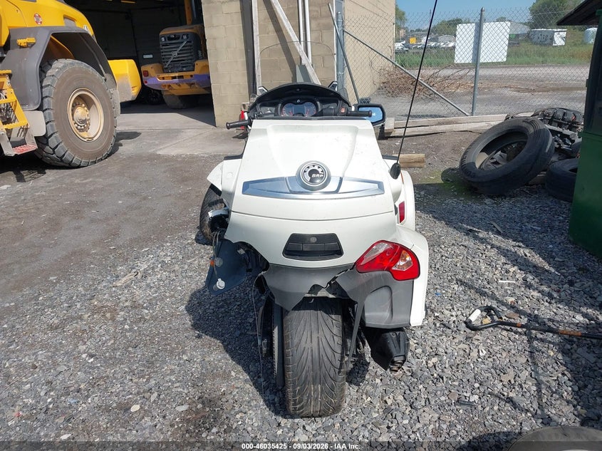 2015 CAN-AM SPYDER ROADSTER auction photo 6