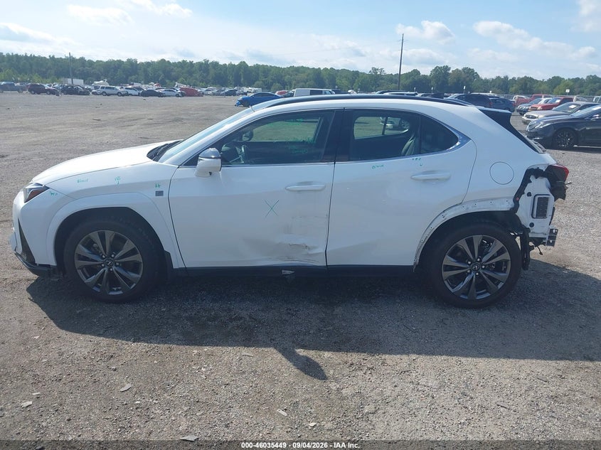LEXUS UX 250H - zdjęcie 14