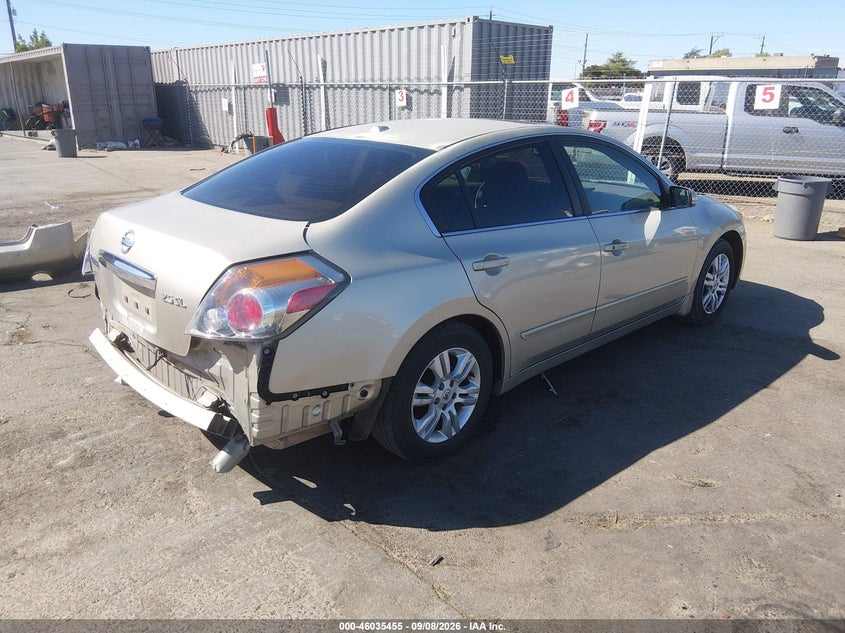 2010 NISSAN ALTIMA auction photo 4