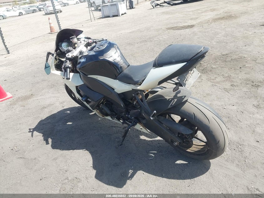 2008 KAWASAKI ZX1000 auction photo 3