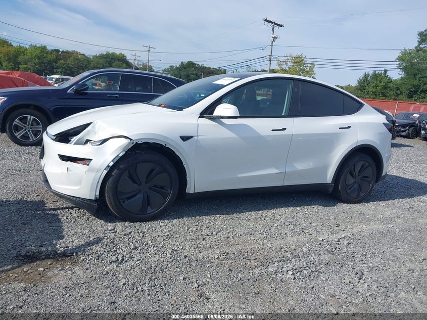 TESLA MODEL Y - zdjęcie 14