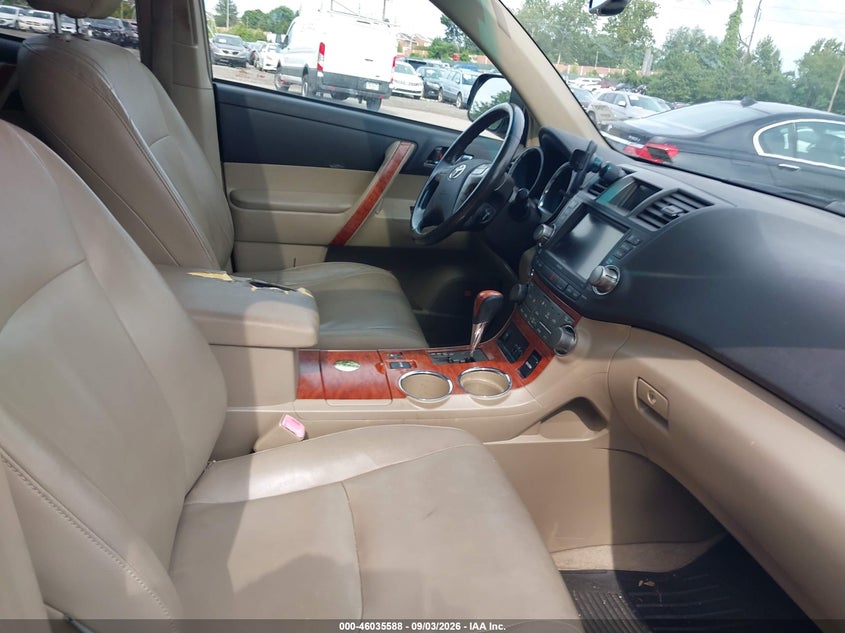 2008 TOYOTA HIGHLANDER auction photo 5