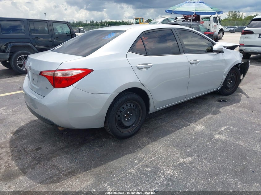 TOYOTA COROLLA - zdjęcie 4