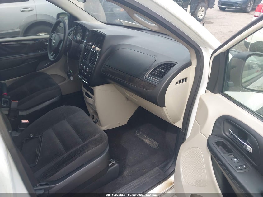 2017 DODGE GRAND CARAVAN auction photo 5