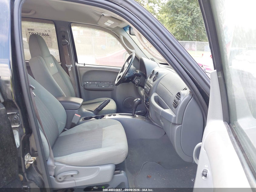 2007 JEEP LIBERTY auction photo 5