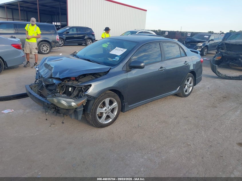 2013 Toyota Corolla, Удар спереду, IAAI, VIN 5YFBU4EE9DP093380 — фото 2