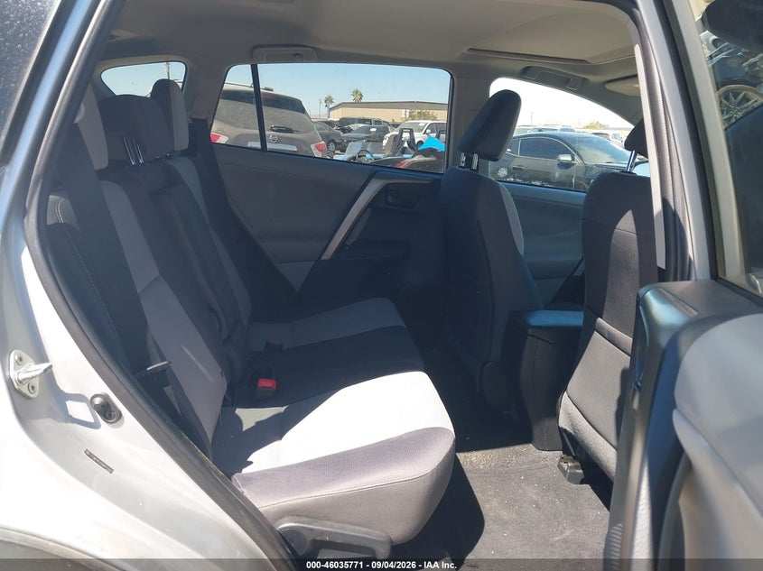 2013 TOYOTA RAV4 auction photo 8
