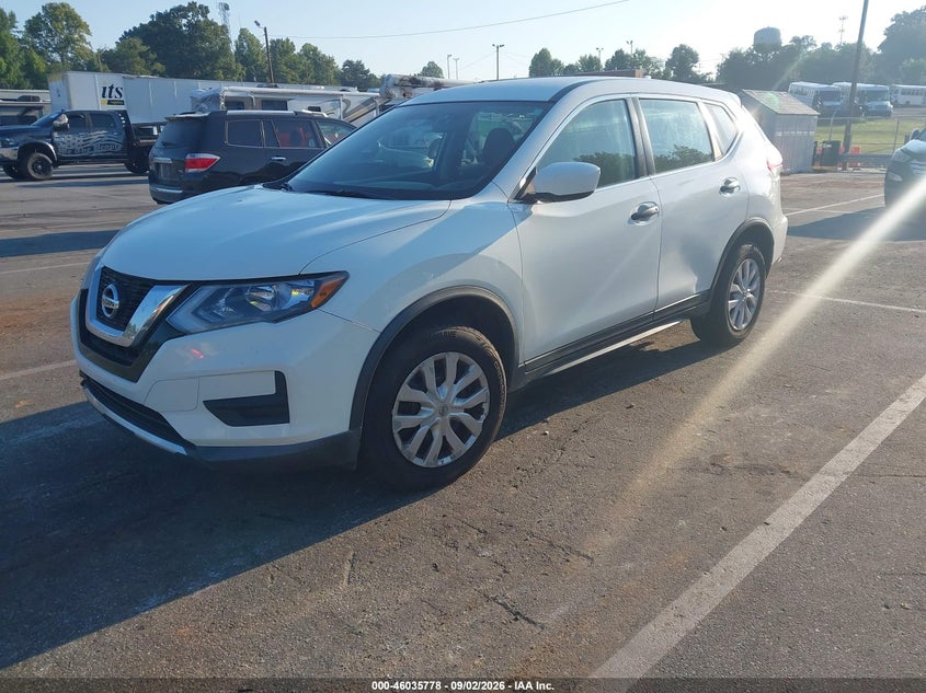 2017 NISSAN ROGUE auction photo 2