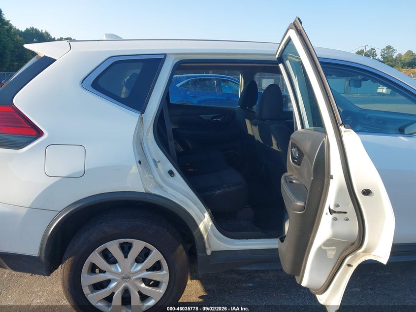 2017 NISSAN ROGUE auction photo 8